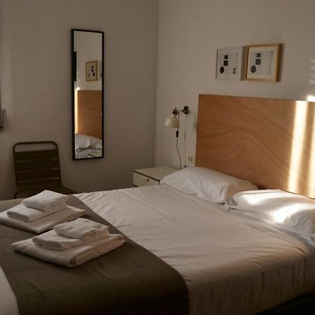 Tres Puentes Anguiano Apartamentos Y Hostal エクステリア 写真