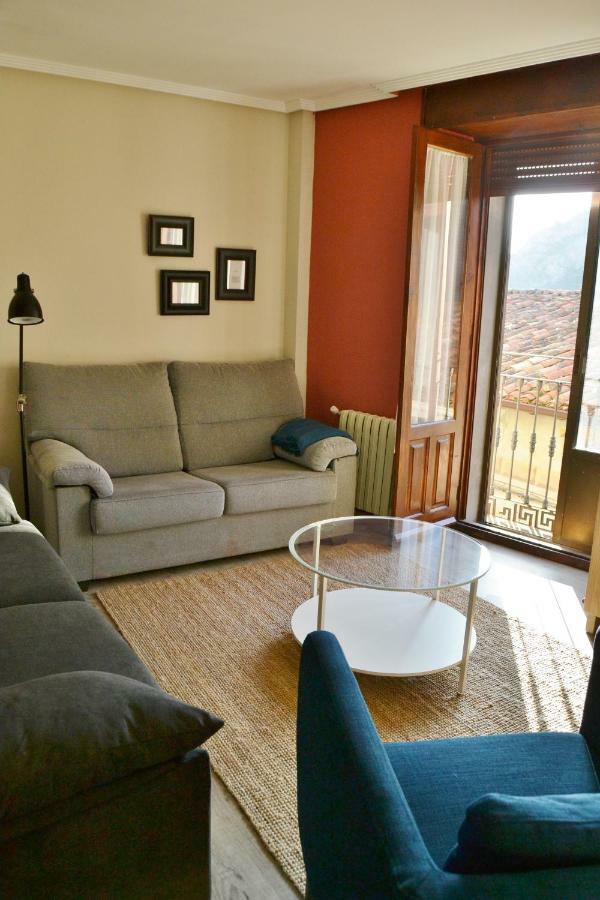 Tres Puentes Anguiano Apartamentos Y Hostal エクステリア 写真