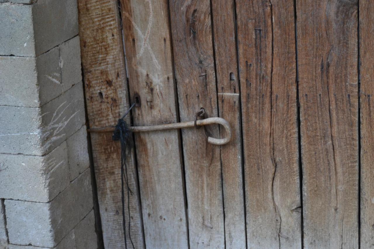 Tres Puentes Anguiano Apartamentos Y Hostal エクステリア 写真